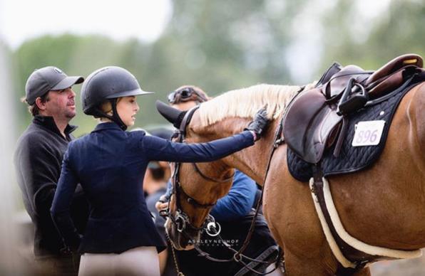 乔布斯女儿超级富二代,乔布斯女儿新瓶装旧酒