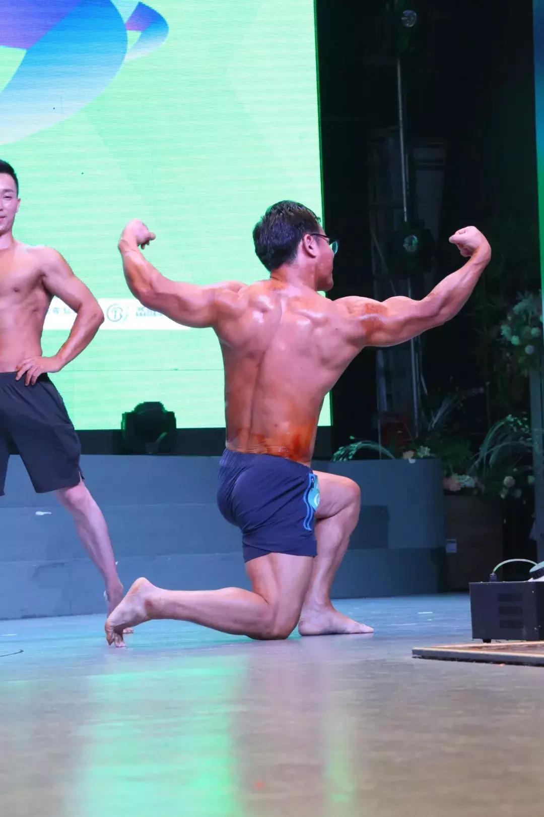 涵邦杯第三届健体大赛完整版,涵邦健体大赛王淼