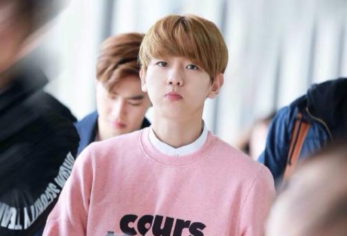 边伯贤做过的事,边伯贤26岁视频