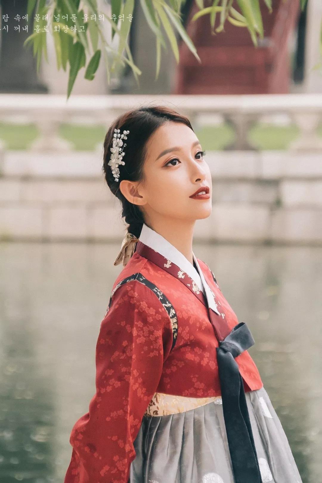 如何正确搭配显高又显瘦春游穿搭,一身非常时尚的穿搭既显高又显瘦