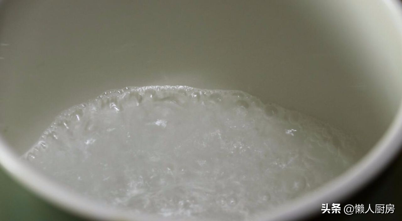 最简单的薄饼皮做法,薄饼的做法用什么面粉