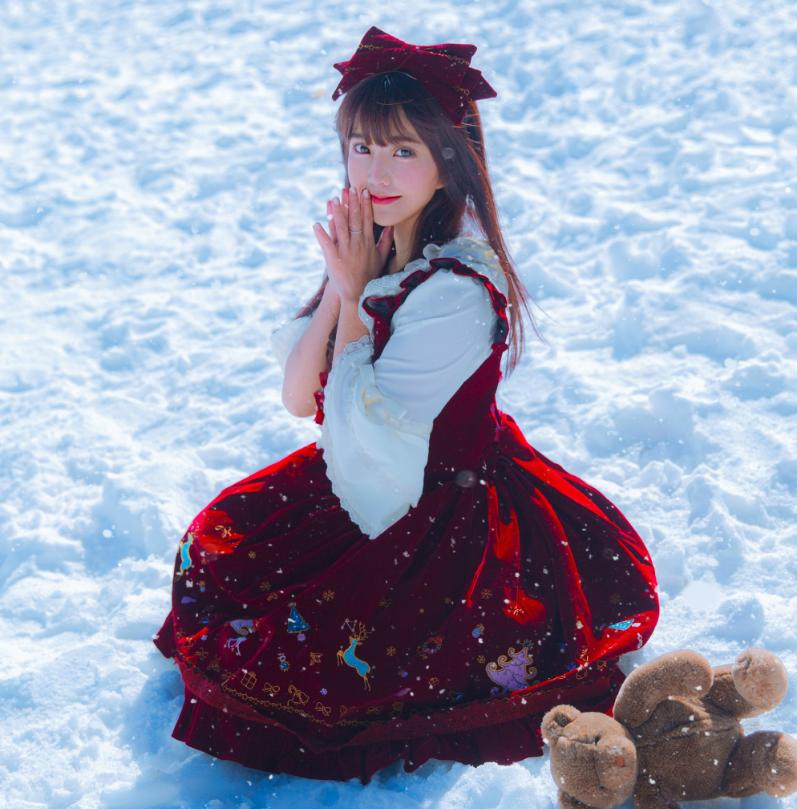 一个完全不喜欢你的人该怎么追,一个并不喜欢你的女生和你谈恋爱