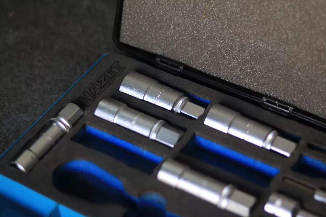 怪兽修车翻新,怪兽修车老车翻新