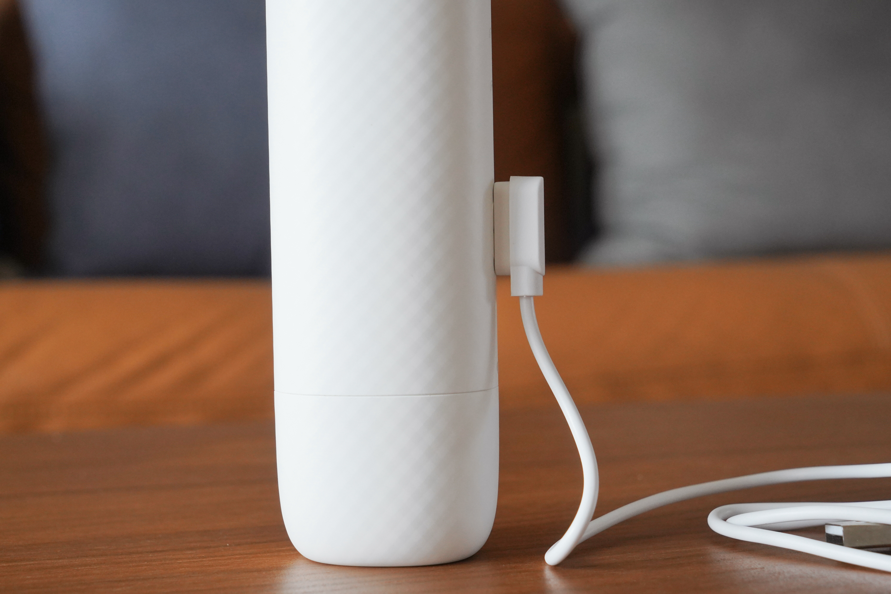 有电动牙刷还要手动刷吗,有了电动牙刷还需要水牙线吗