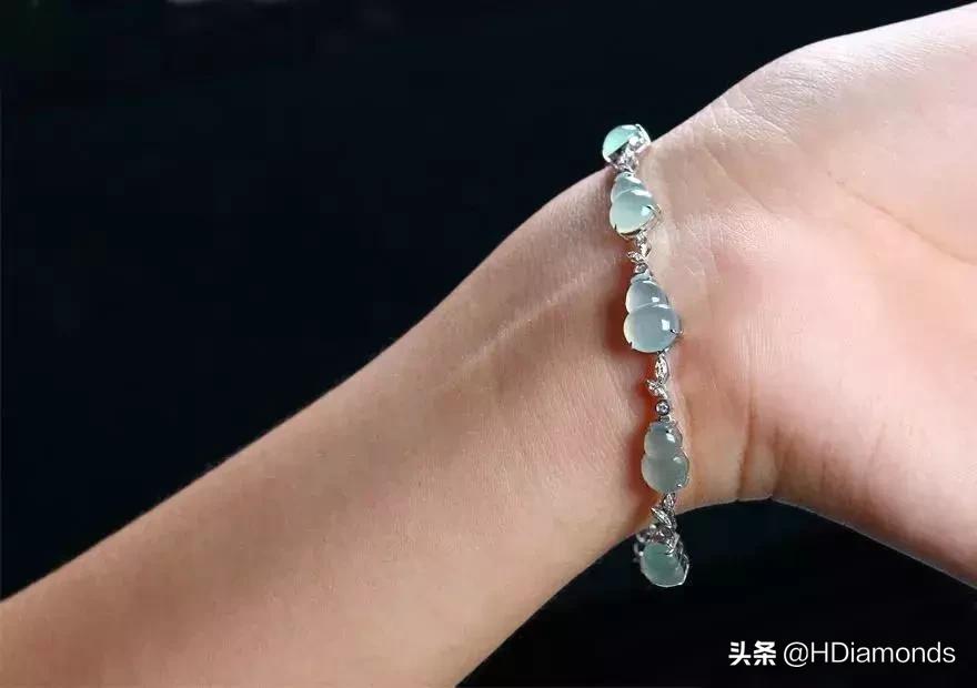 手链防止断落技巧,手链长了点怎么戴