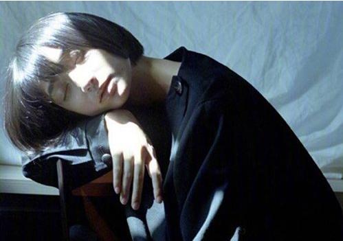 30-40岁圆脸发型减龄剪超短,4050圆脸女士剪什么发型好看