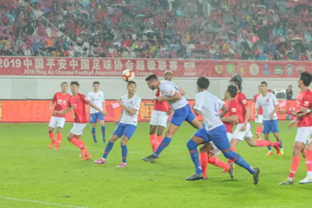 塔利斯卡对恒大比赛视频,恒大鲁能塔利斯卡