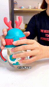 圆圆胖胖的喝奶杯，小鹿角也太可爱了吧