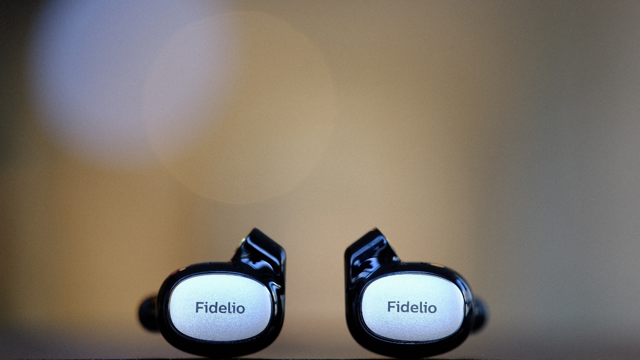 飞利浦fidelios3,fidelio飞利浦