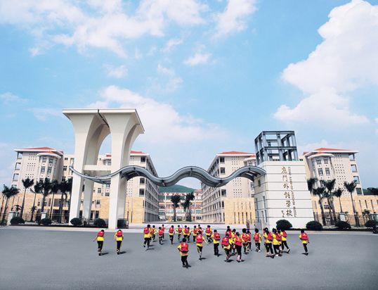 东莞公办好学校来几所,来看看大家眼中的学校