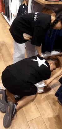 为什么优衣库的衣服被疯抢,哄抢优衣库