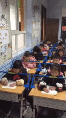 搞笑gif开心一刻满满的正能量,搞笑gif开心每一天