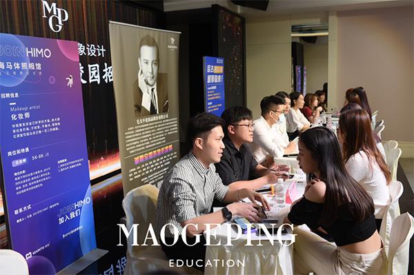 新手化妆师怎么找工作,新手化妆师怎么找兼职