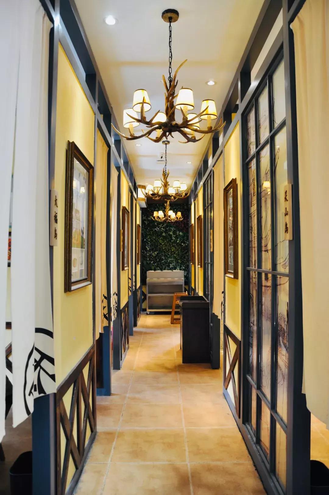 青岛西海岸啤酒城网红打卡,青岛西海岸金沙滩啤酒城位置