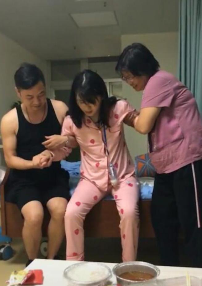 最强产妇走红的视频,最强悍产妇火了完整版