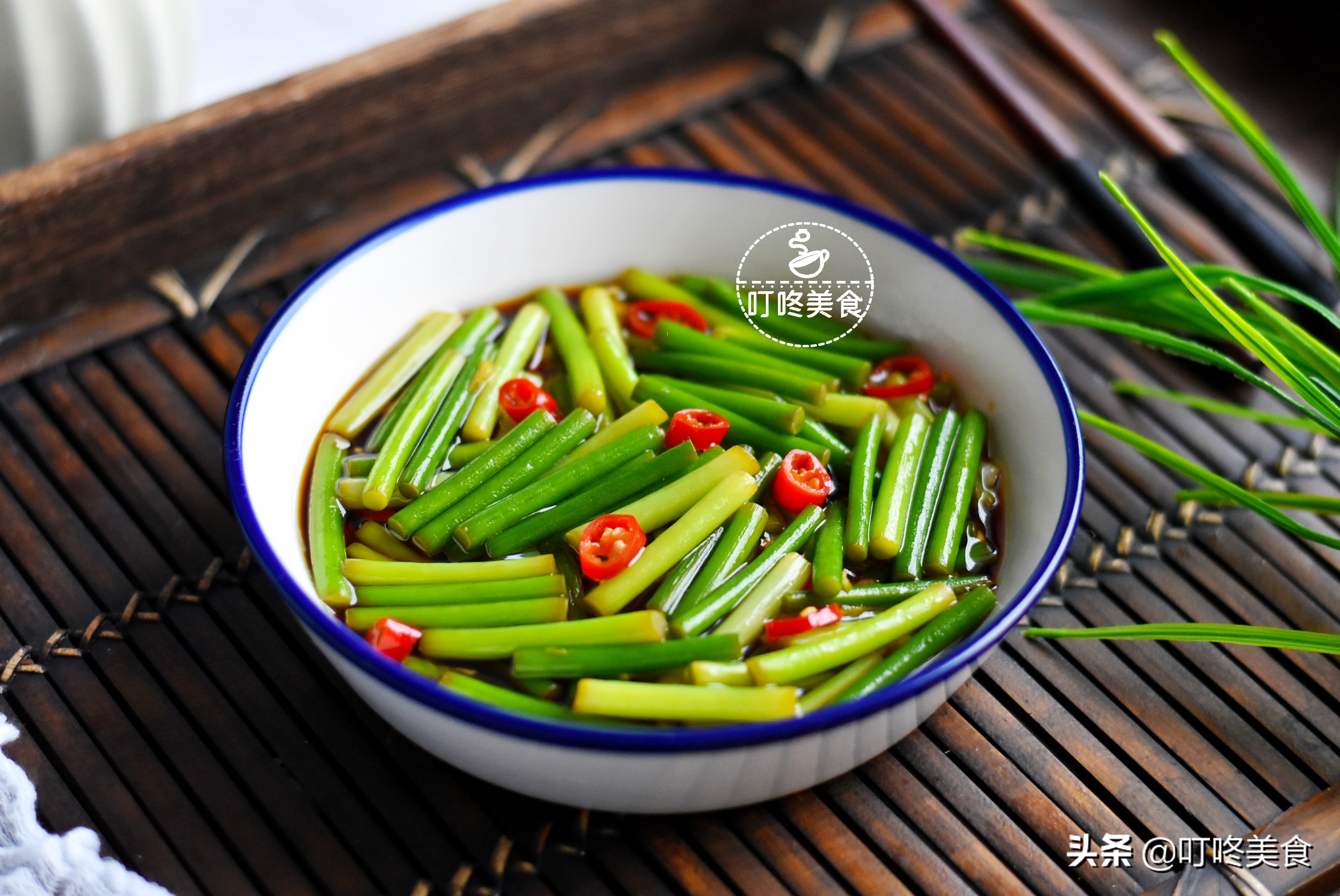 天气热吃这菜简单美味还很健康,天热了教你一道下饭菜