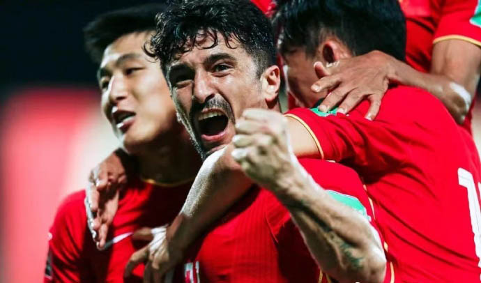 “锅”真的该李铁背吗?中国男足世预赛折戟沉沙深度解析