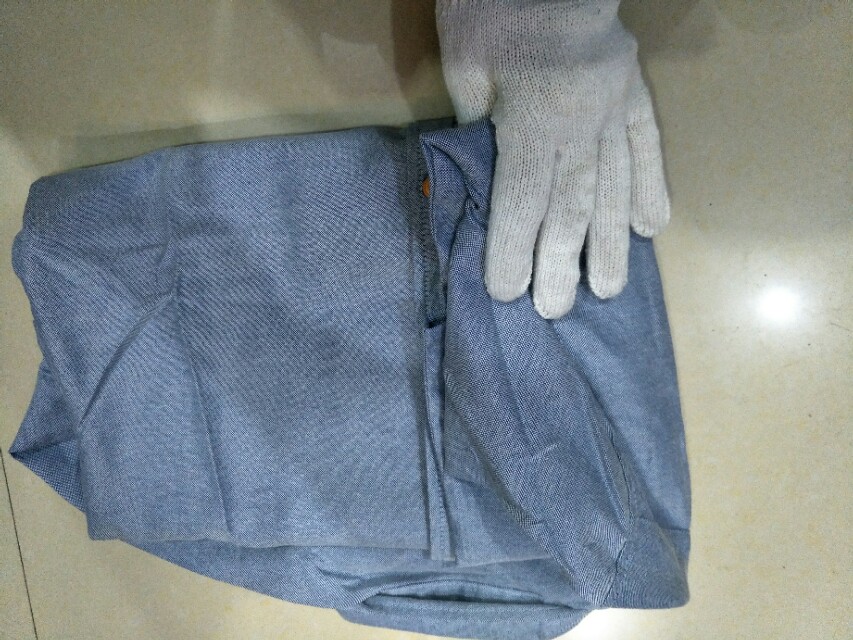 衣服叠起来一翻就乱,衣服折叠整理技巧衬衫