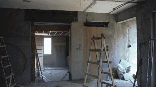 她买下别人挑剩的渣户型，花10年任性改造，浴缸像床那么大