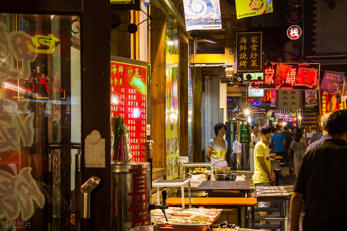 卖烧烤怎么一年赚100万,夫妇摆摊卖烧烤一年赚40w