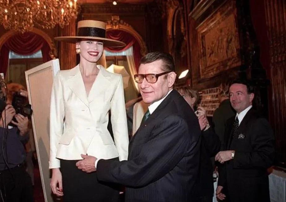 行走的人间高定,行走的人间celine