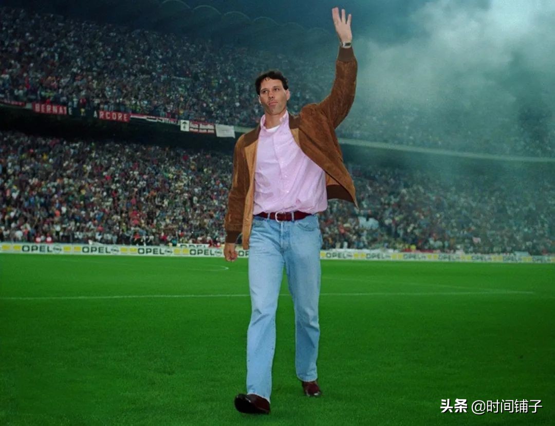 足坛史上流泪镜头范巴斯滕,足球岁月记忆完整视频