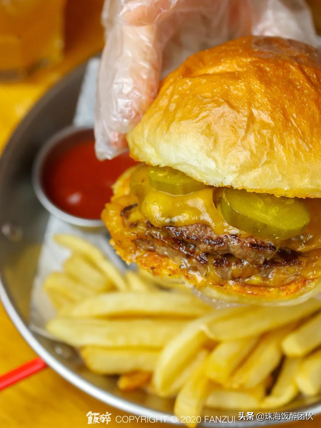 世界上最顶级的热狗炸鱼薯条,热狗炸鱼