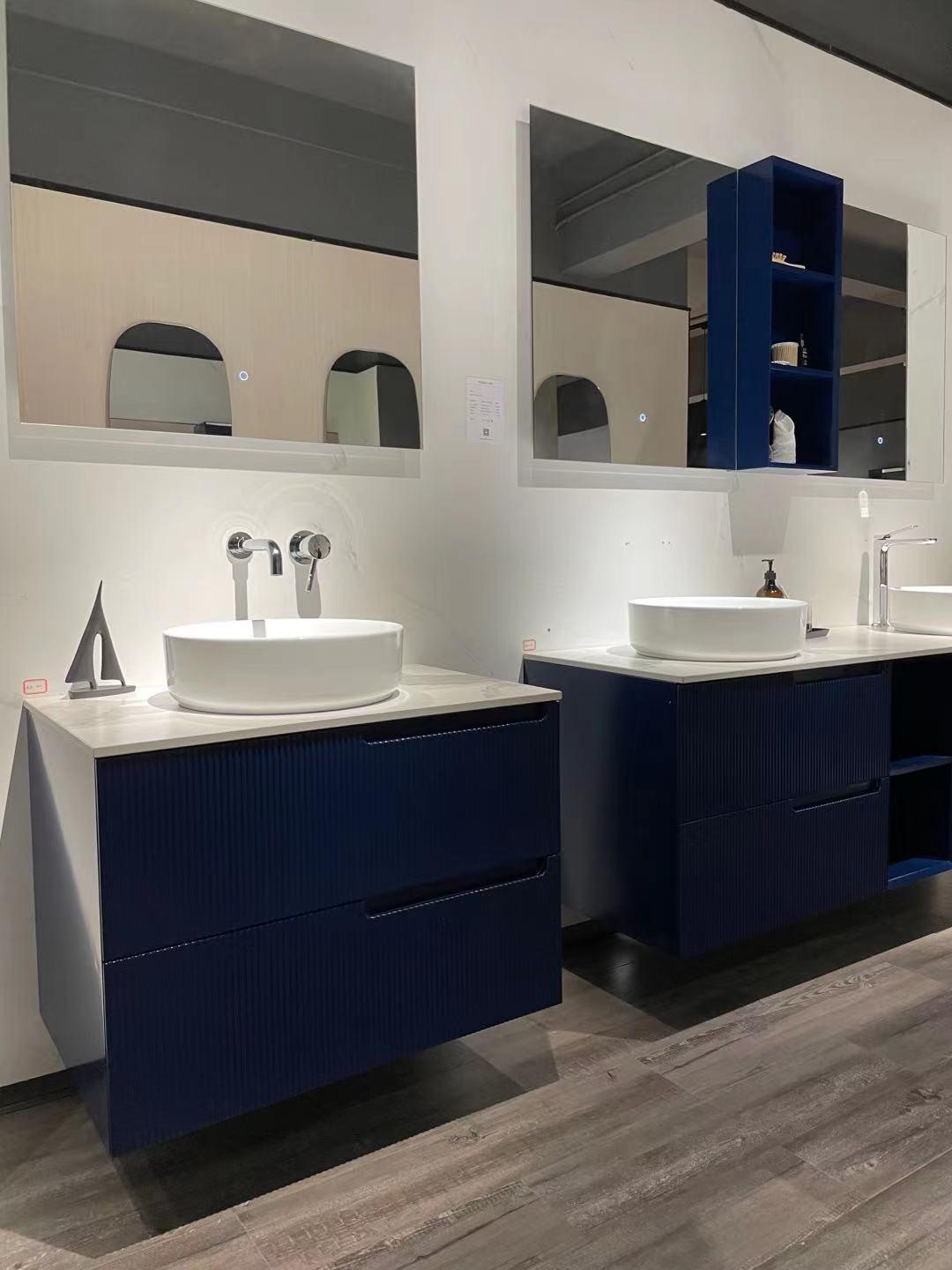 选浴室柜的注意事项,选浴室柜应该怎么选