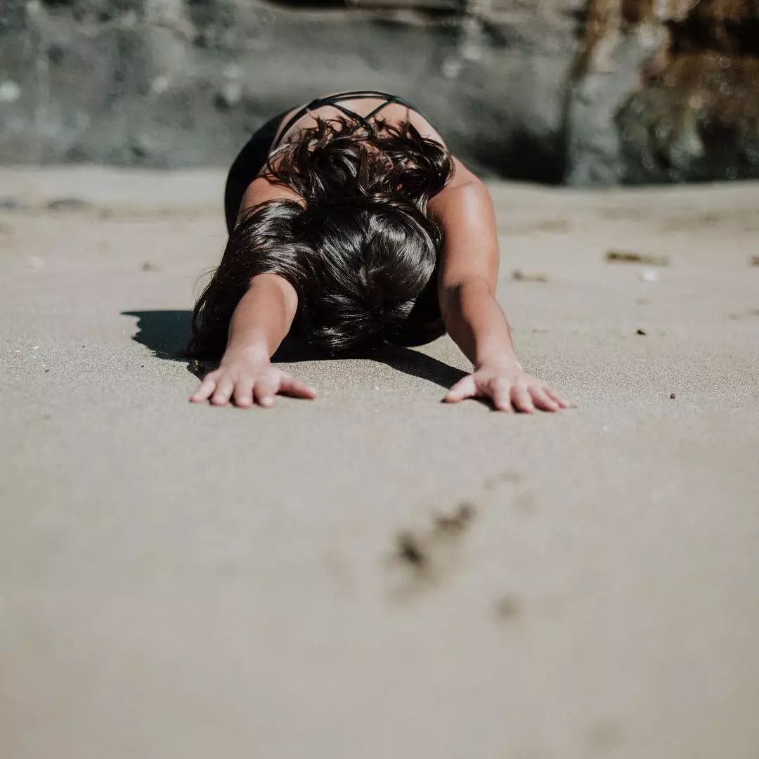 别逼自己太自律图片,不要太用力放松自己