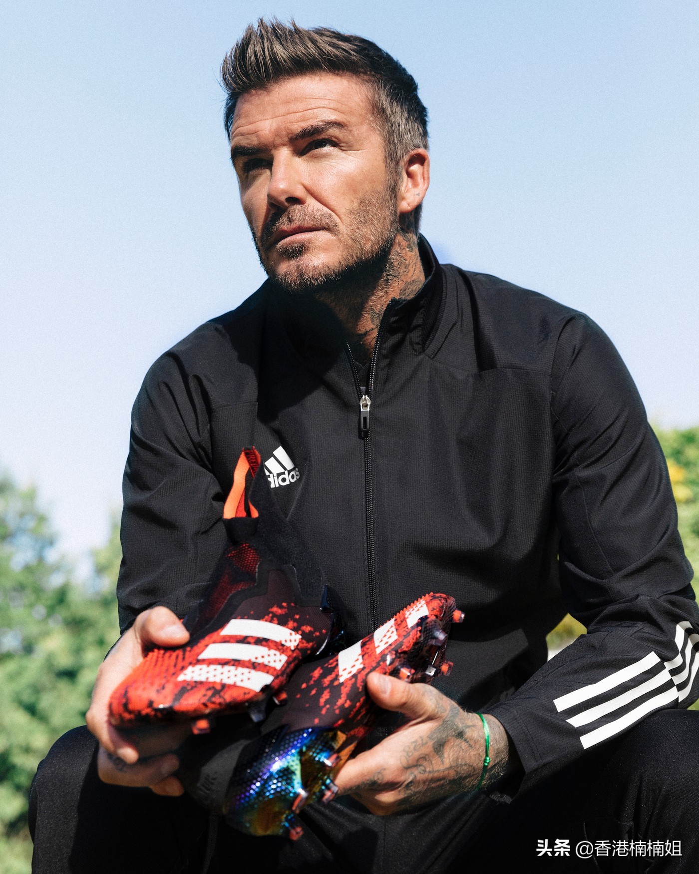 黑科技足球鞋,adidas科技bounce跑步鞋