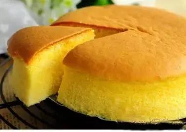 电饭锅的用处，电饭锅溢水怎么回事啊