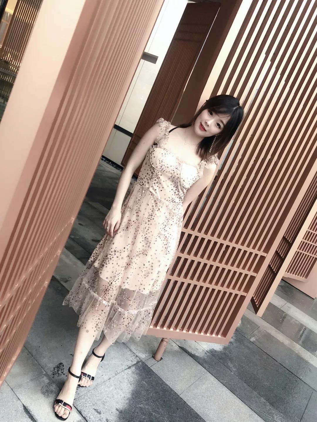 QUNEEN梦游仙境女王派对，天著之上有美的竞相发生