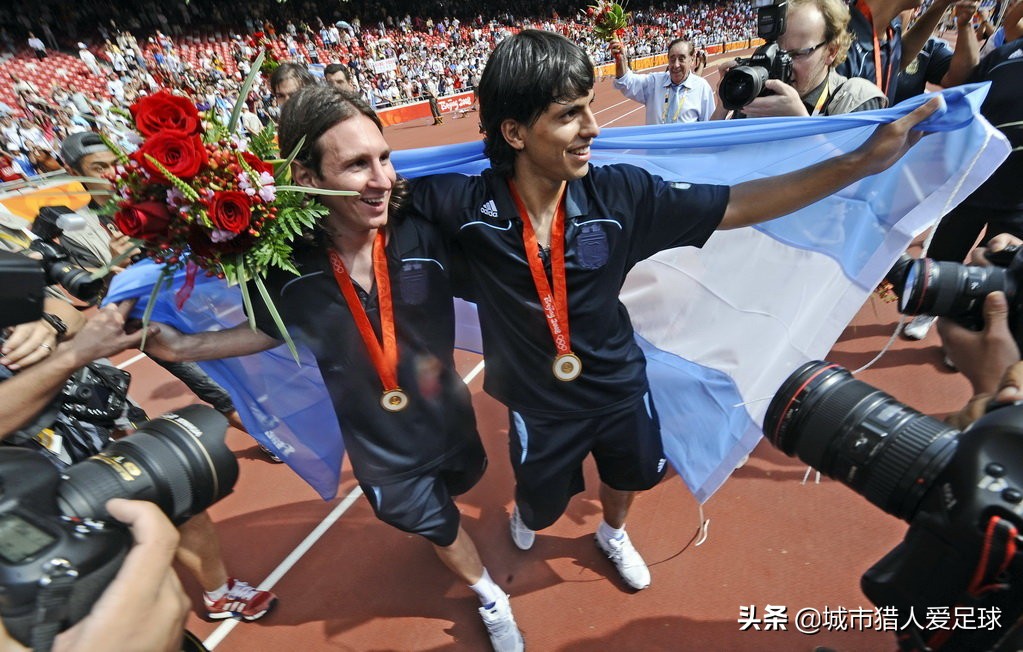 梅西世界杯圆梦,梅西内马尔苏亚雷斯拿过几个冠军