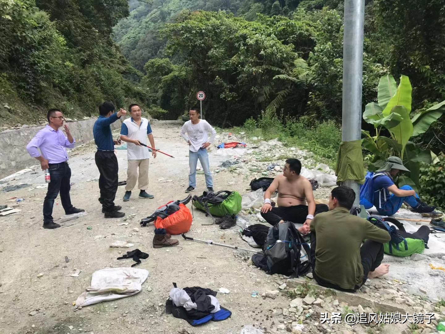 穿越到原始森林里面,穿越原始森林来种田