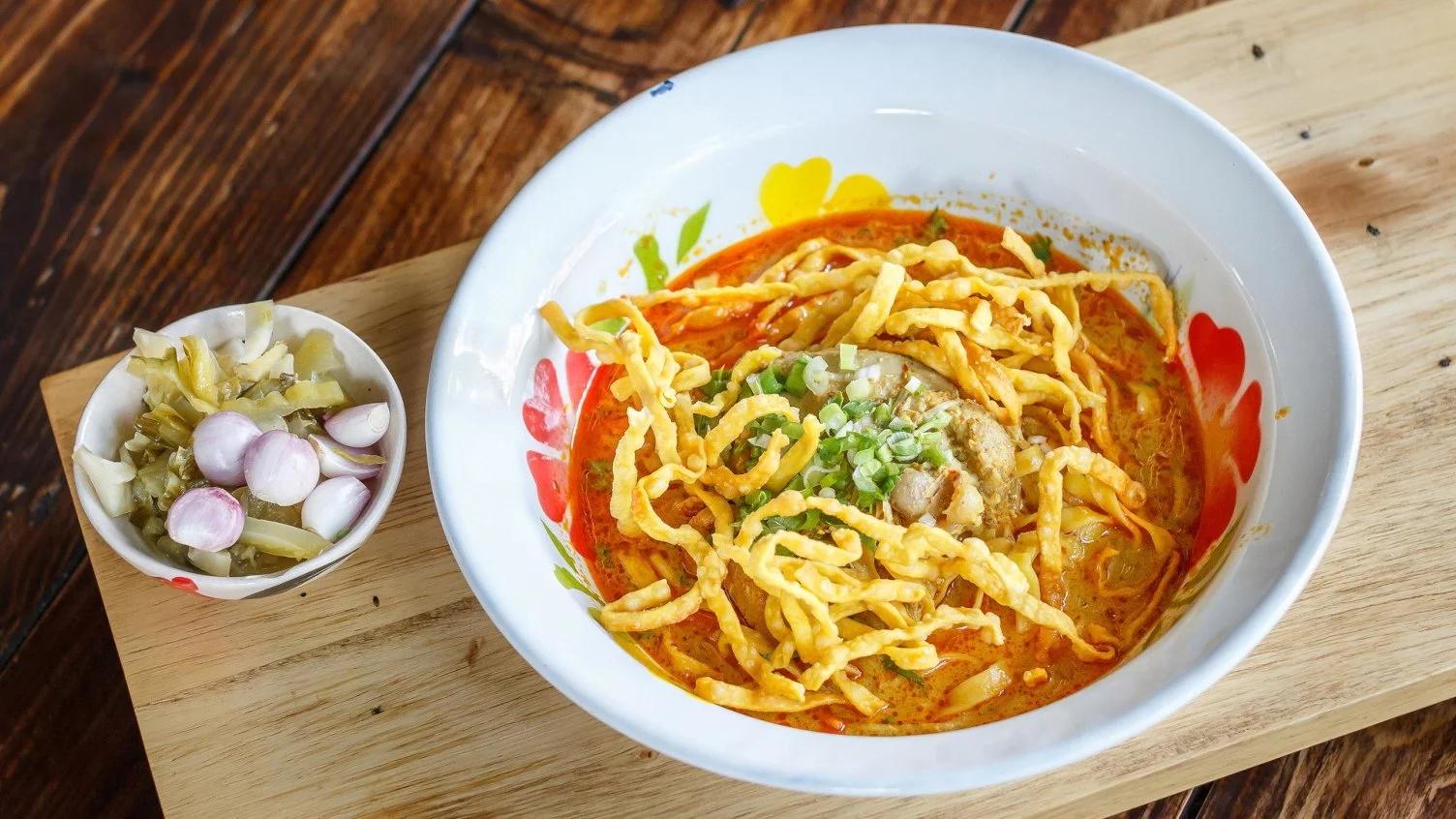 泰国旅游必吃的泰国特色美食介绍,在泰国美食推荐攻略