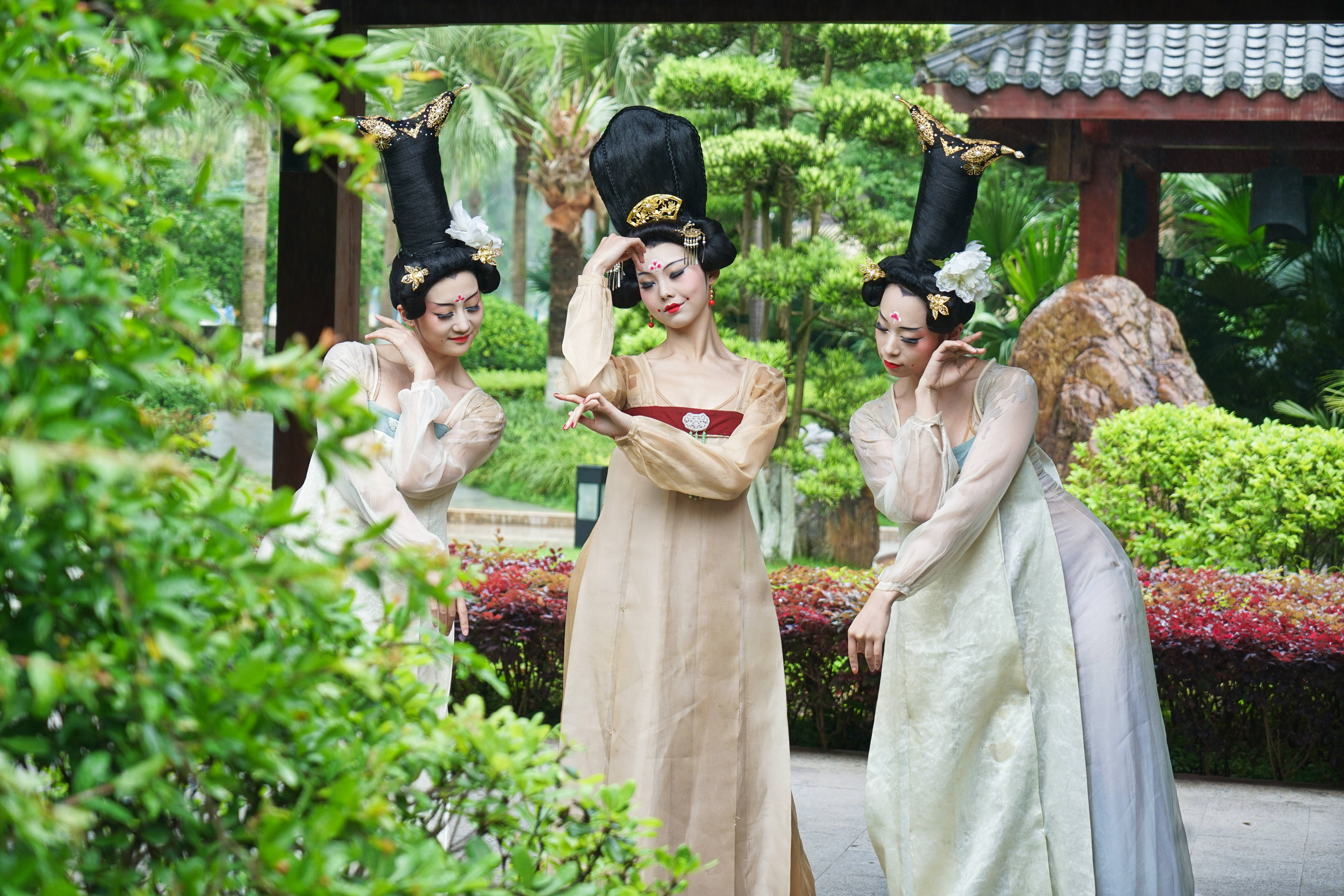 重庆周边山区哪里有温泉,重庆周边泡温泉一日游最佳景点