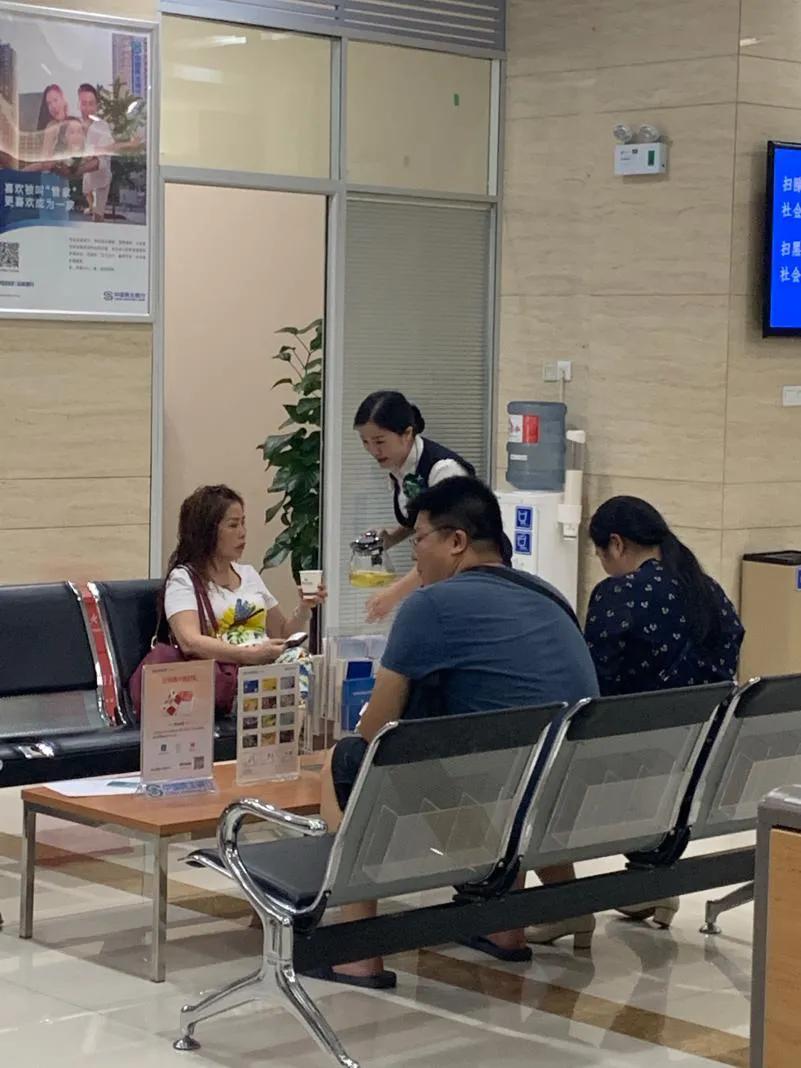 民生银行柳州分行,致力于成为客户身边有温度的银行