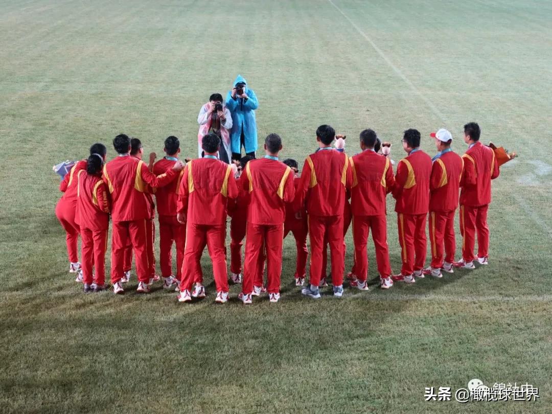 我和我的体育故事,我和橄榄球的故事