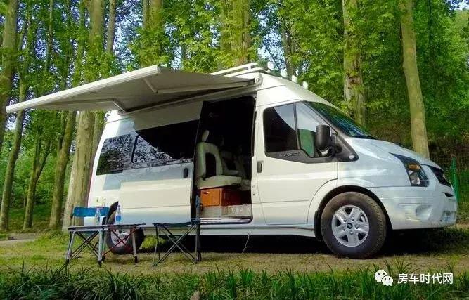 福特全顺房车横床,飞翔福特新全顺房车布局