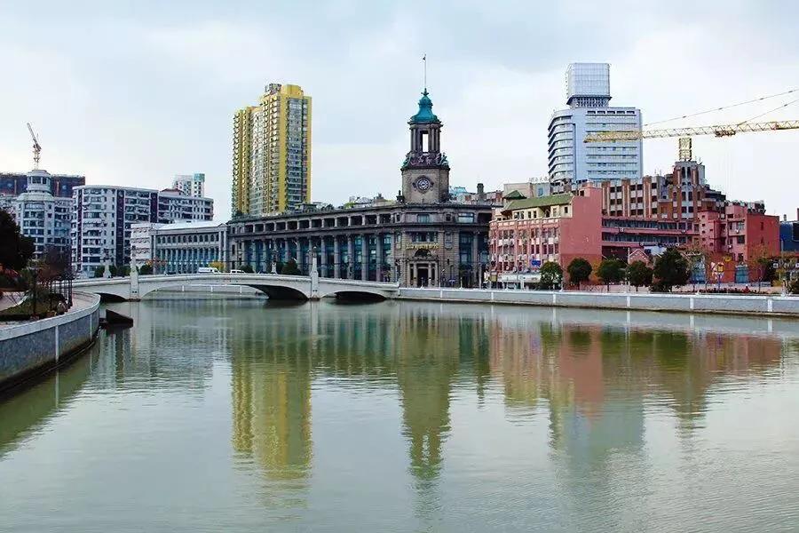 上海地铁沿线景点一日游,上海地铁11号线上海赛车场站