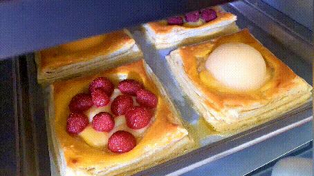 这道甜品适合全家共享,四种口味寓意吉祥,老少皆宜,开胃解腻