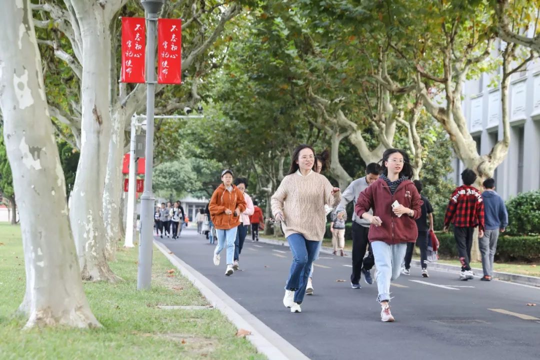 上海市晨跑团,沪上23所高校