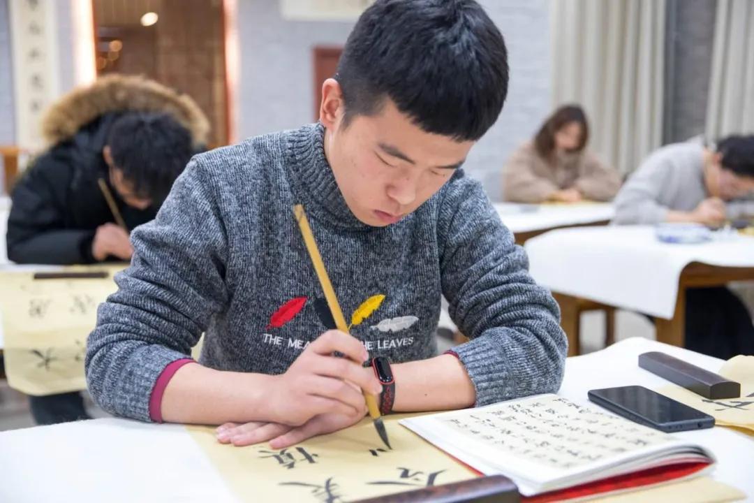 山东理工大学拍毕业照的地方,山东理工职业学院在飞机拍毕业照