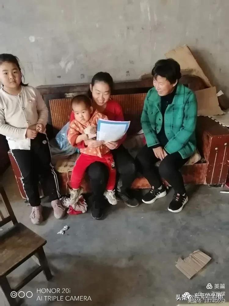 疫情无情人有情教师家访暖人心,教师暑假上门家访关爱学生暖人心