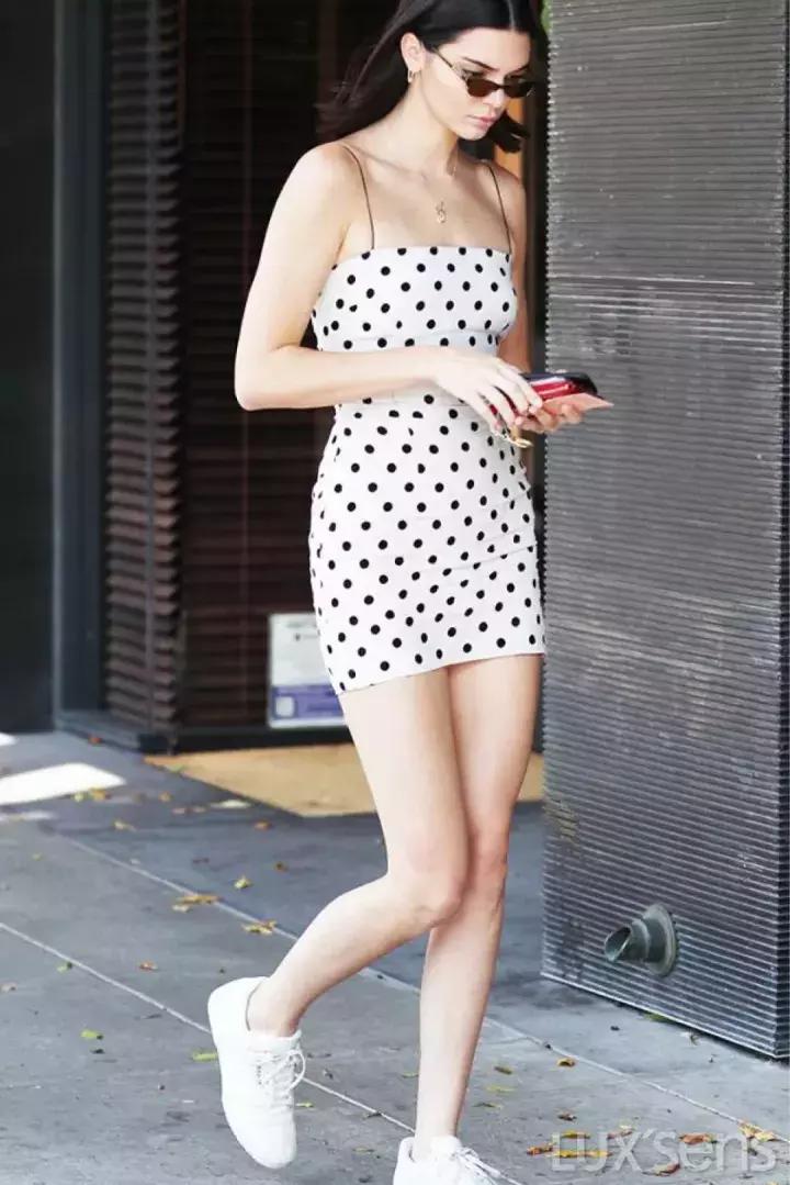 想穿就能穿到漂亮的花裙子,想变美就穿裙子