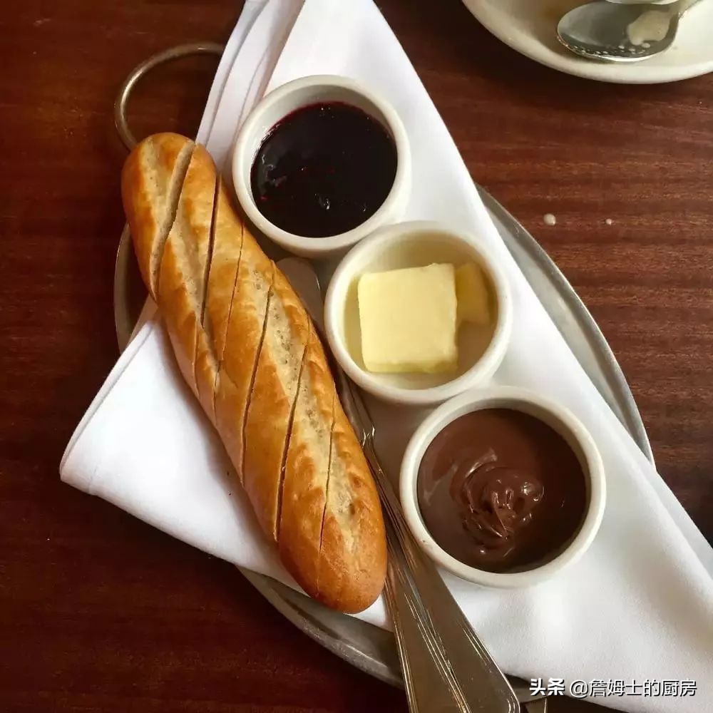 若不是为了生活谁愿意熬夜呢,若不是为了生活谁愿意熬夜到天亮