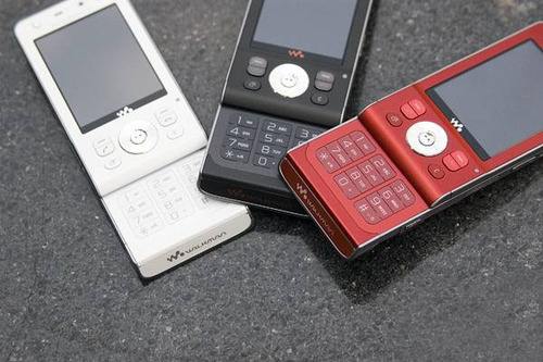 「三」这台索爱音乐手机花我了400大洋,你们班上女生有用过吗