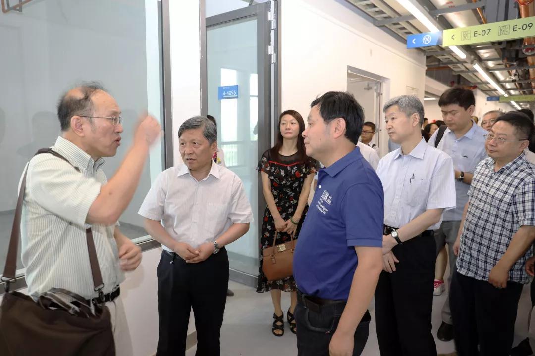 听足球报告有感,听报告谈感想