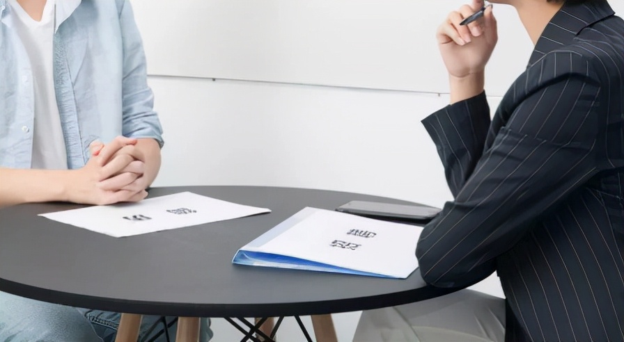 社招如何回答面试官问职业规划,面试时面试官问你职业规划是什么