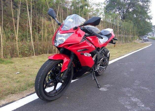 川崎ninja250和小忍者的区别,川崎ninja小忍者250和400区别